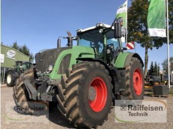 Fendt 933 vario scr profi plus - Traktor