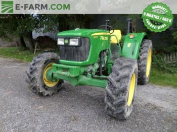 John Deere 5065 e - Traktor
