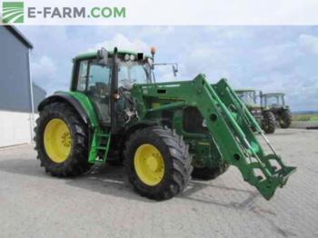 John Deere 6830 Premium - Traktor