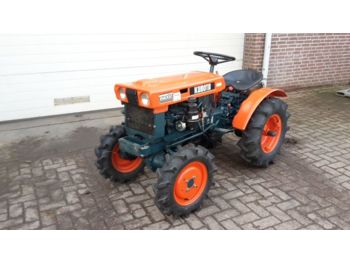 KUBOTA B6000 trekker - Traktor