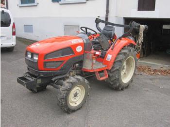 Kioti CK35 - Traktor