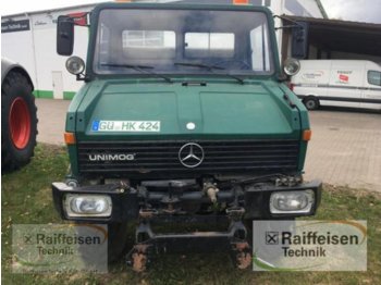 Mercedes-Benz Unimog 424 - Traktor