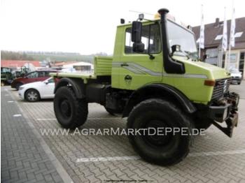 Mercedes-Benz Unimog U1500 425.141 - Traktor