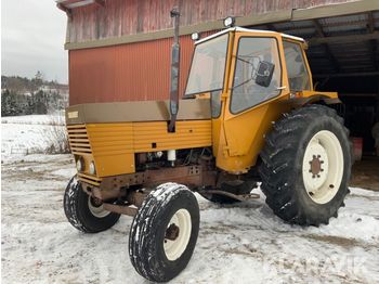 VALMET 702 - Traktor