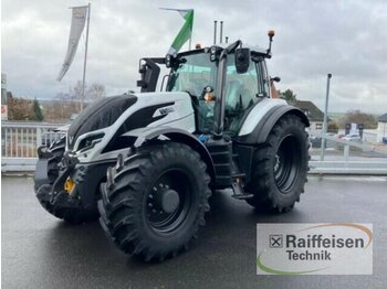 Traktor Valtra T175 EV 2A1: pilt 1