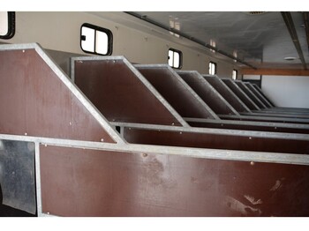 Hobupoolhaagis DESOT Horse trailer (10 horses): pilt 4