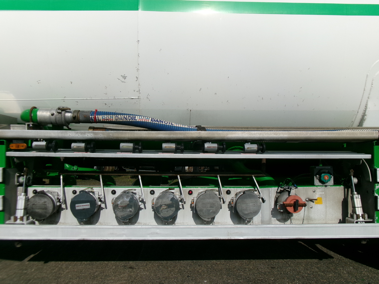 Tsistern poolhaagis transporditavad ained kütust Feldbinder Fuel tank alu 42 m3 / / 6 comp + pump: pilt 11