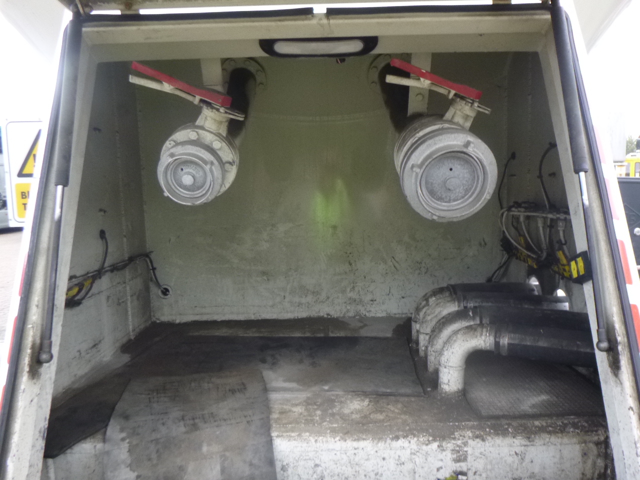 Tsistern poolhaagis transporditavad ained jahu Feldbinder Powder tank alu 40 m3 / 1 comp: pilt 16
