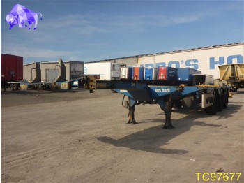D-Tec Container Transport - Konteinerveduk/ Tõstukiga poolhaagis