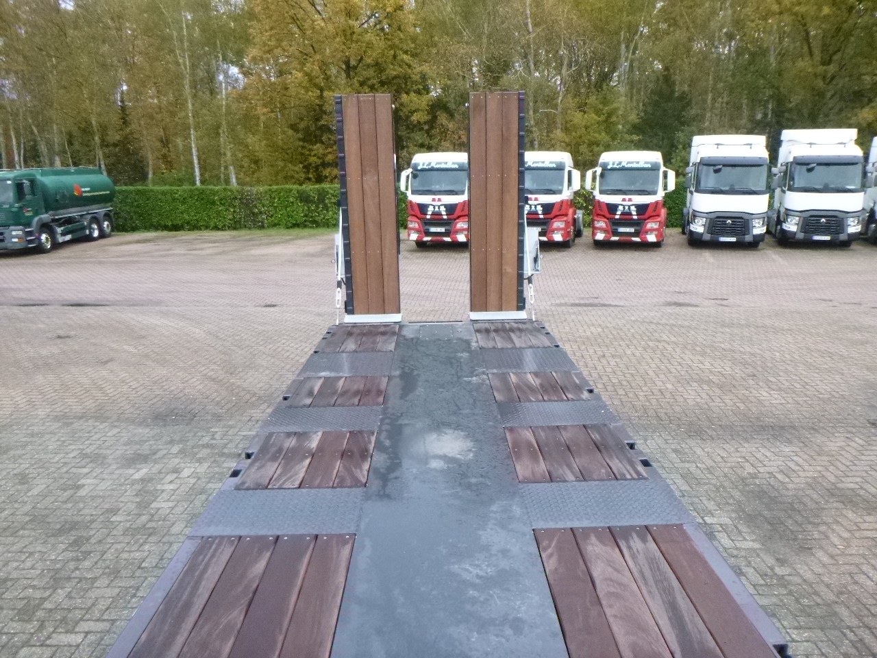 Uus Madal platvormpoolhaagis Langendorf 3-axle semi-lowbed trailer 48T ext. 13.5 m + ramps: pilt 10