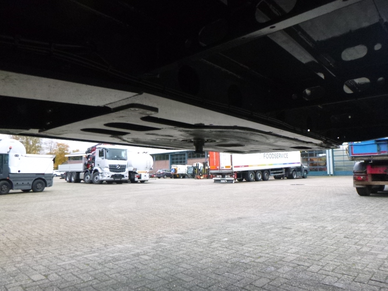 Uus Madal platvormpoolhaagis Langendorf 3-axle semi-lowbed trailer 48T ext. 13.5 m + ramps: pilt 25