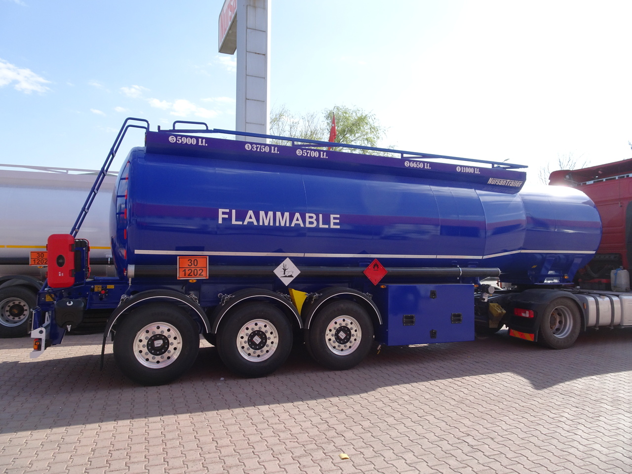 Uus Tsistern poolhaagis transporditavad ained kütust NURSAN Aluminium Fuel Tanker: pilt 6