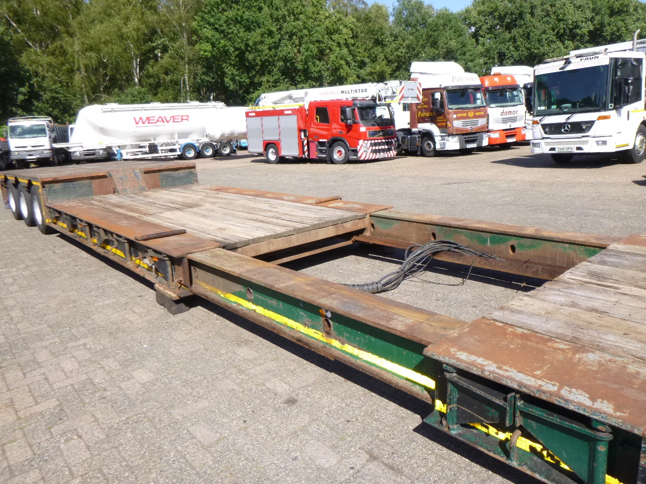 Madal platvormpoolhaagis Nooteboom 3-axle lowbed trailer 33 t / extendable 8.5 m: pilt 6