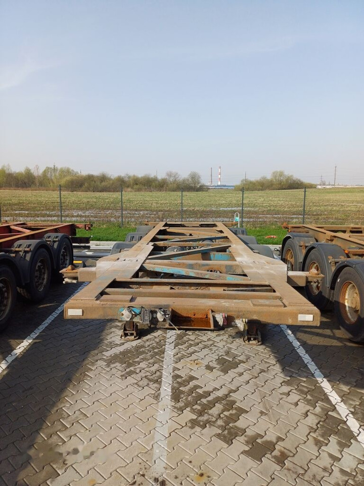 Konteinerveduk/ Tõstukiga poolhaagis transporditavad ained konteinerid Van Hool 3B0037: pilt 3