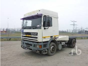 DAF 95.400 4x2 - Sadulveok