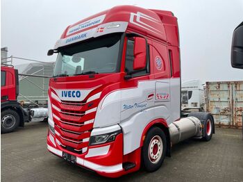 Sadulveok Iveco S-Way AS440S46T/P LNG