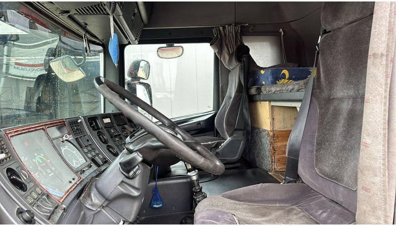 Sadulveok Scania 124 - 400 (MANUAL PUMP & MANUAL GEARBOX): pilt 12