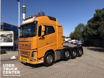Sadulveok Volvo FH 16 650 Globetrotter XL 8x4T GCW 130 ton