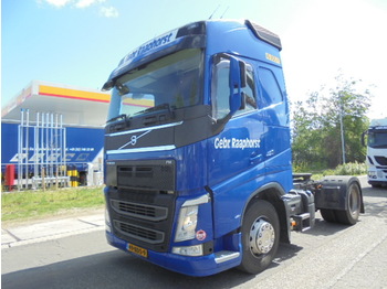 Sadulveok Volvo FH 420 ADR + PTO