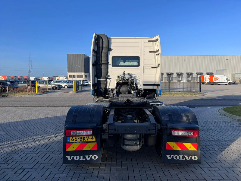 Sadulveok Volvo FM 450 Globetrotter 4x2 trekker Euro6: pilt 7