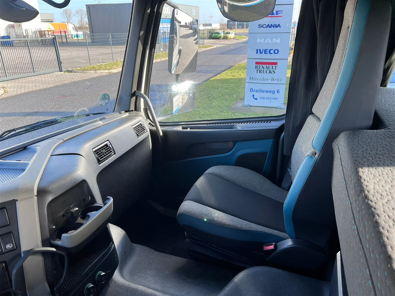 Sadulveok Volvo FM 450 Globetrotter 4x2 trekker Euro6: pilt 20
