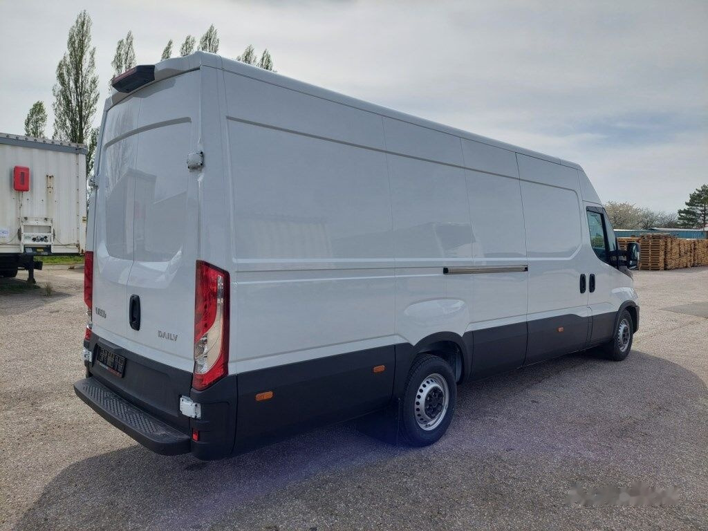 IVECO Daily 35S18H 4x2 liising IVECO Daily 35S18H 4x2: pilt 4