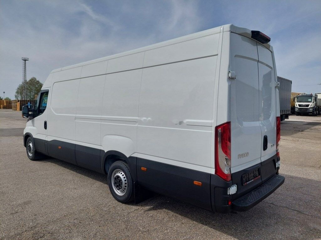 IVECO Daily 35S18H 4x2 liising IVECO Daily 35S18H 4x2: pilt 3