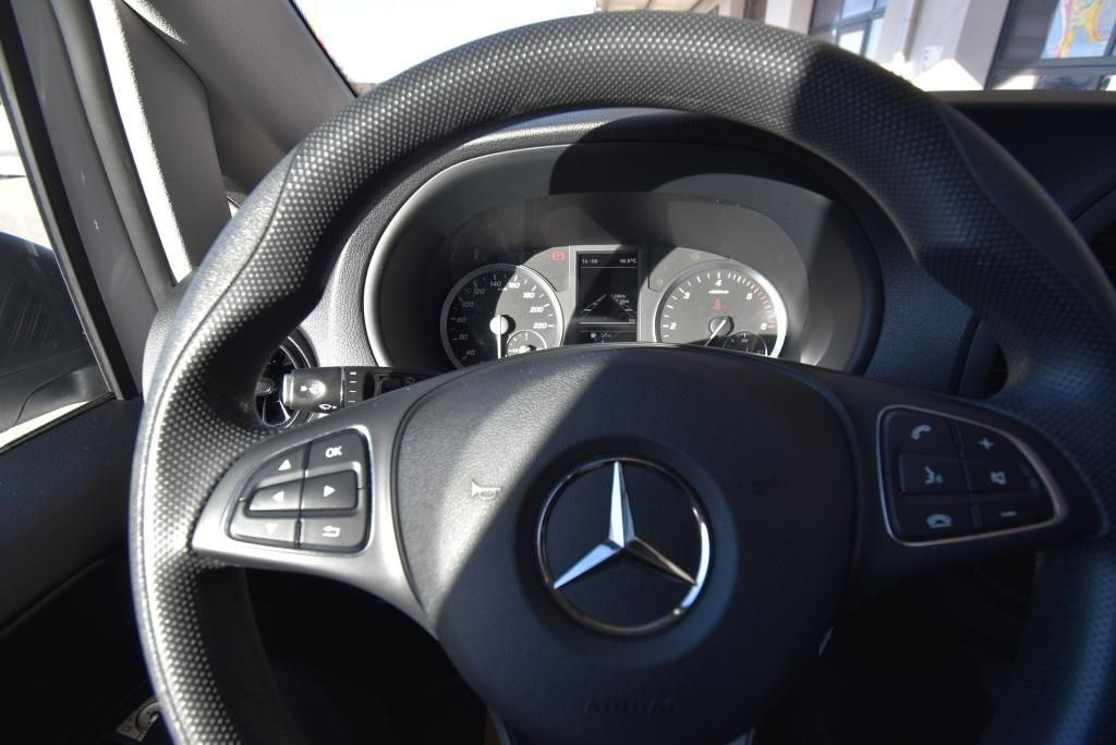 Väike kaubik Mercedes-Benz Vito 116 CDI Kasten Klima DAB Rückfahrkamera: pilt 13