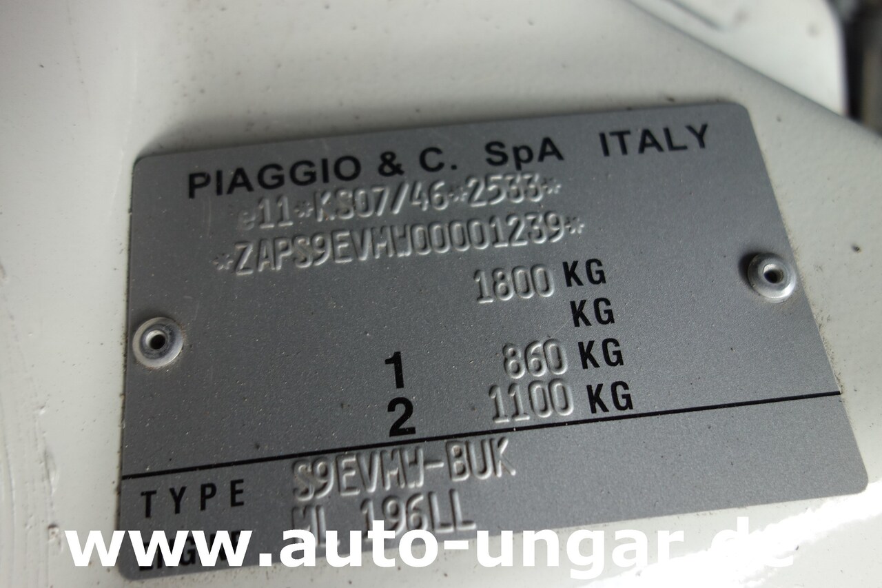 Väike kaubik, Elektrikaubik Piaggio Porter Electric Extra Kastenwagen Elektro Dachträger: pilt 18