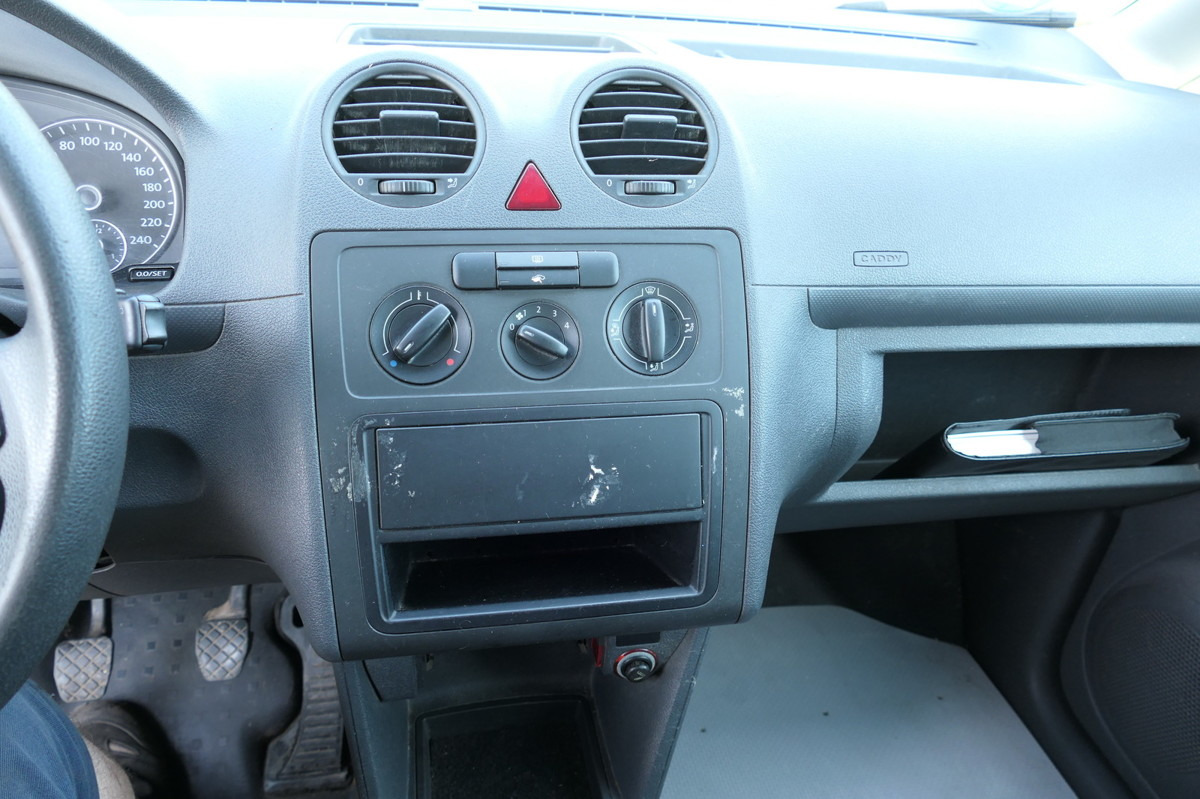 Väike kaubik VW Caddy 2.0 TDI 2-Sitzer EURO-5 PARKTRONIK 6-GANG: pilt 12