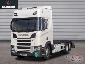 Konteinerveduk/ Tõstukiga veoauto SCANIA R 450