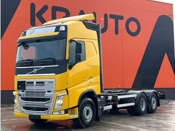 Konteinerveduk/ Tõstukiga veoauto VOLVO FH 500