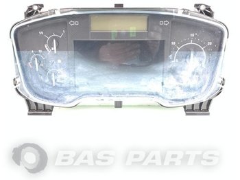 Armatuurlaud RENAULT T-Serie Controlpanel 7421627137