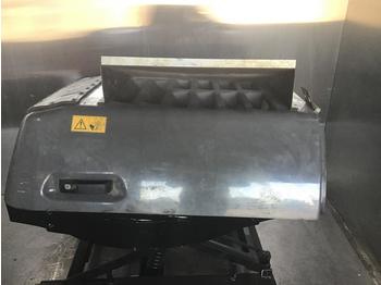 Kapotikaas Liebherr Engine Hood