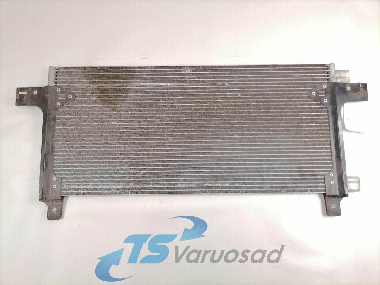 Soojendus/ Ventilatsioon - Veoauto MAN A/C radiator 81619200030: pilt 5