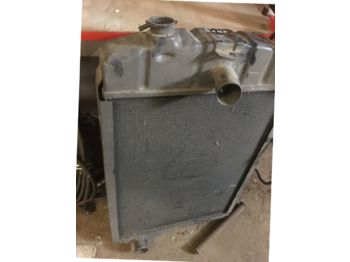 Mootor/ mootori varuosad RADIATEUR DE JD 3140