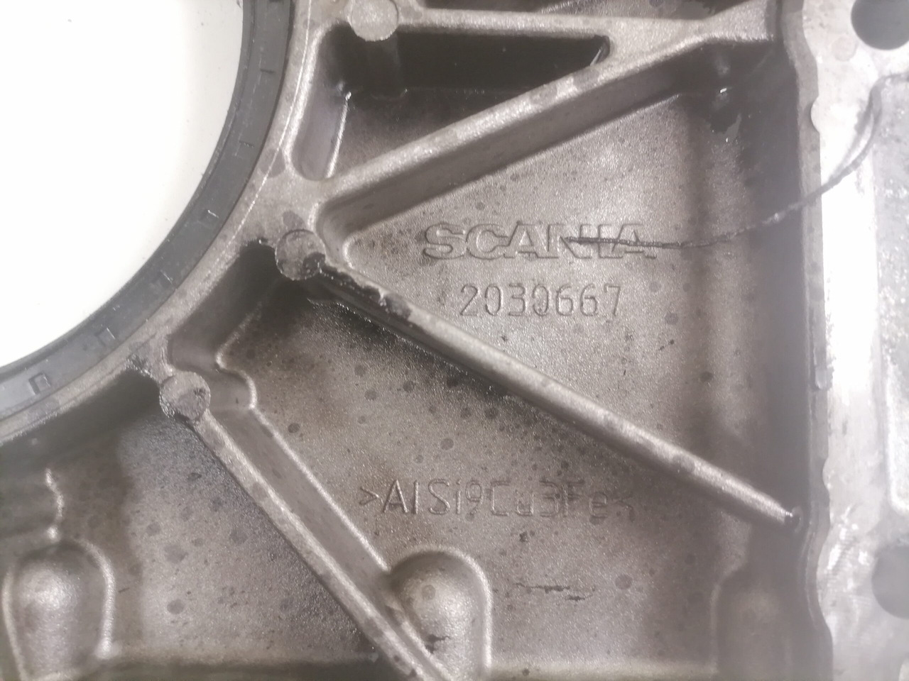 Mootor ja varuosad - Veoauto Scania Engine front cover 2030667: pilt 3