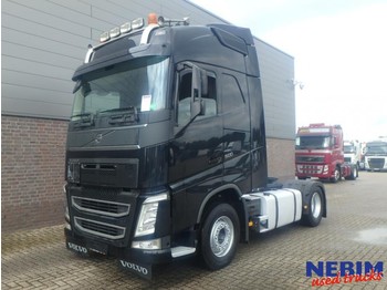 Veduk Volvo FH500 4X2 Euro 6, ADR, 414.021 Km.
