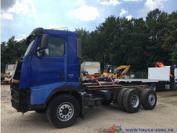 Kabiinišassiiga veoauto Volvo FH 400 Chassis **** OHNE Motor + Getriebe ***