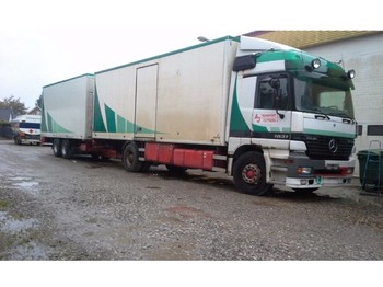 Kasti veoauto Mercedes-Benz 1831 Actros box