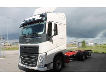 Konteinerveduk/ tõstukiga veoauto Volvo FH12 Euro 6