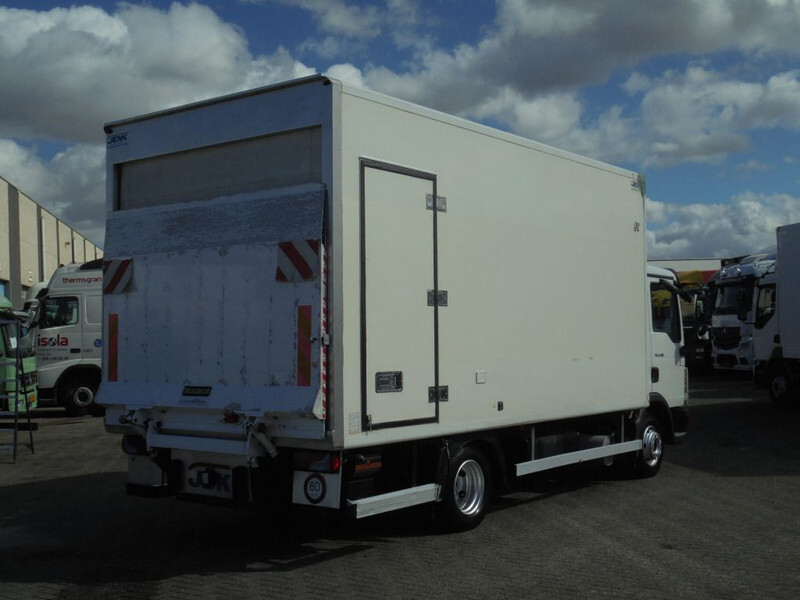 Külmutiga veoauto MAN TGL 8.180 + Euro 5 + Carrier XARIOS 600 + Dhollandia LIFT: pilt 7