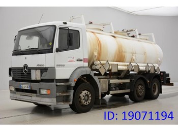 Tsisternauto transporditavad ained kütust Mercedes-Benz Atego 2533 - 6x2: pilt 1