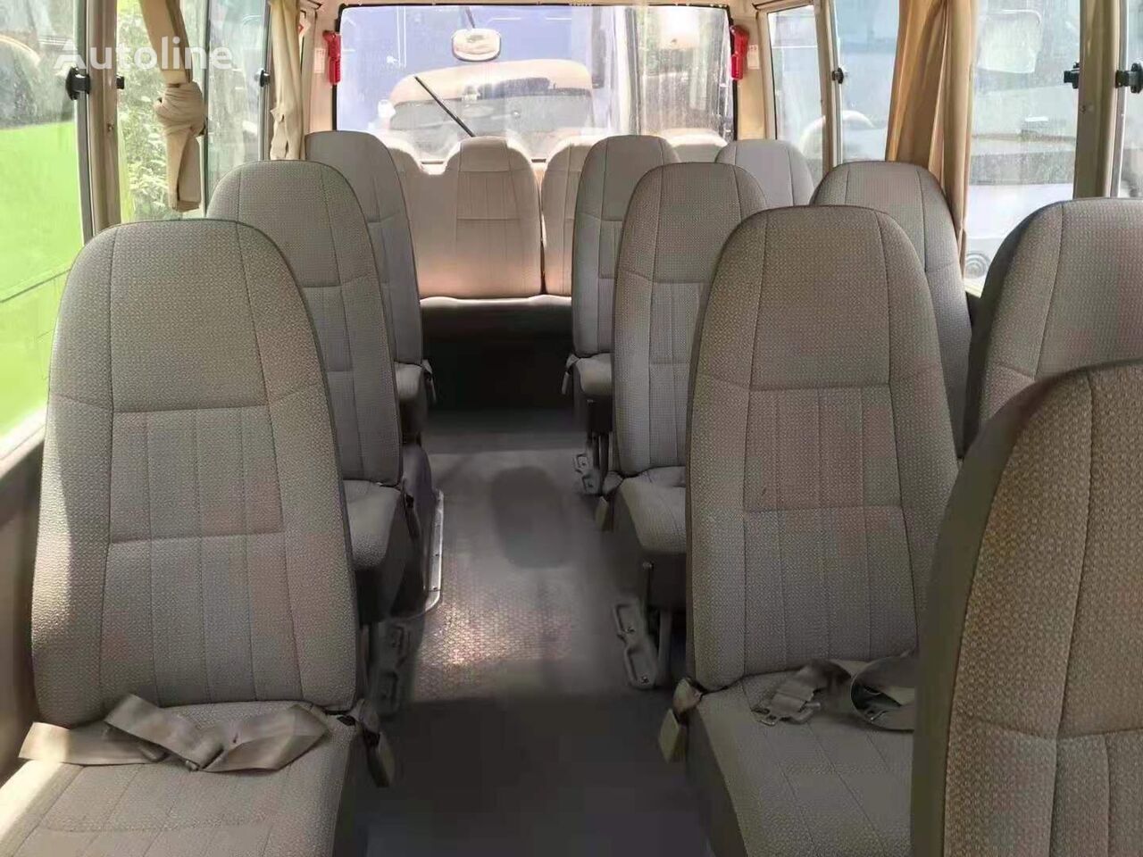 Toyota Coaster - Maakonnaliini buss: pilt 5