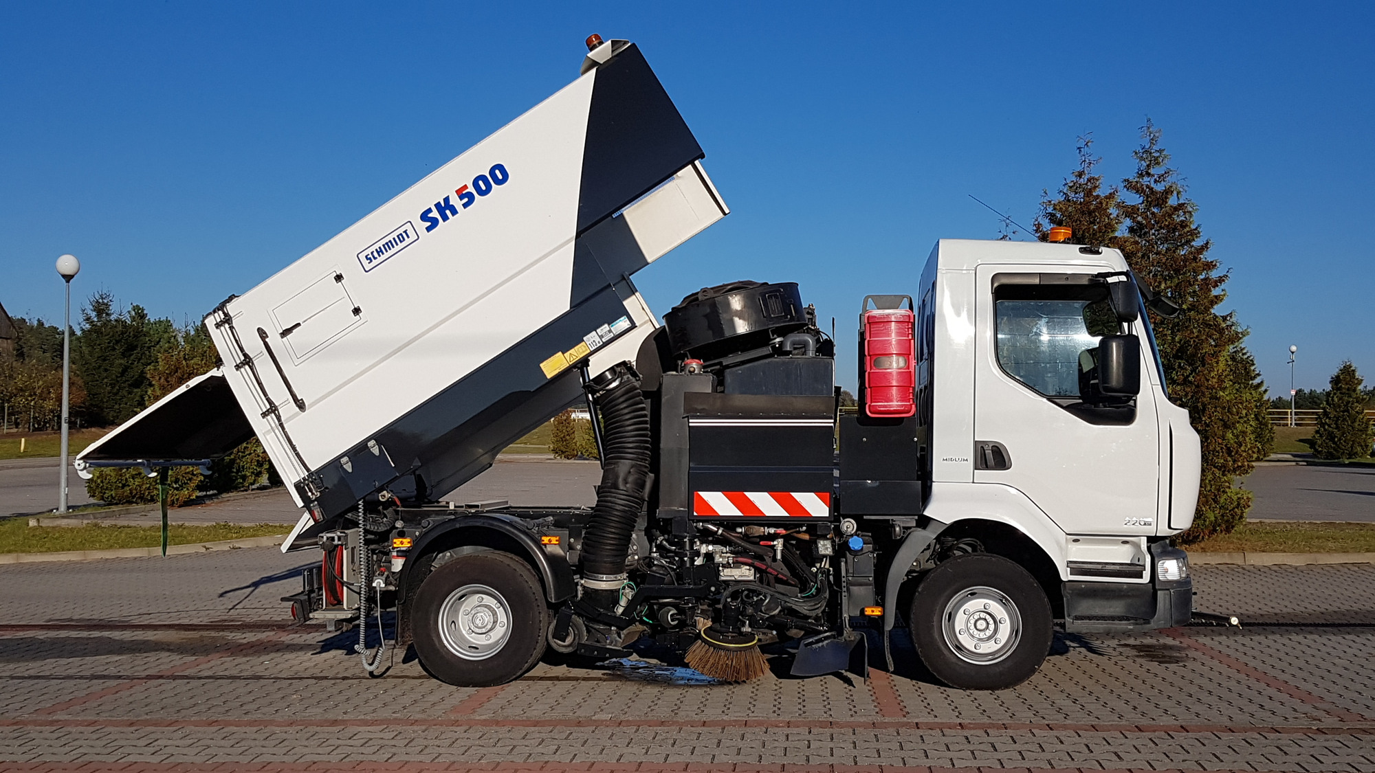 AUTO TECHNIK - Kommunaal-/ Erisõidukid - 4x2 undefined: pilt 25