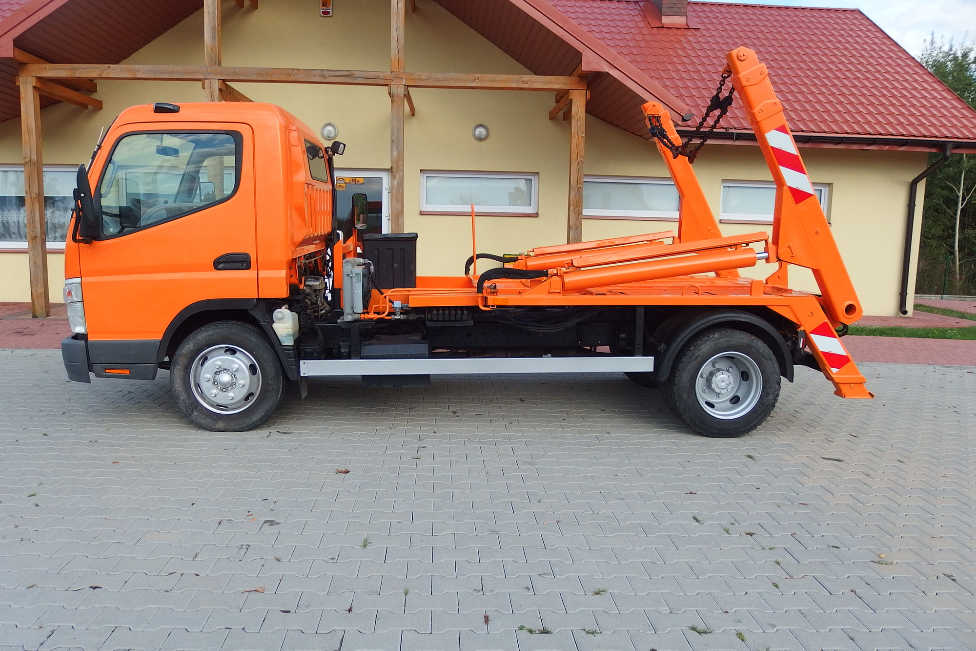 AUTO TECHNIK - Kommunaal-/ Erisõidukid - 4x2 undefined: pilt 14