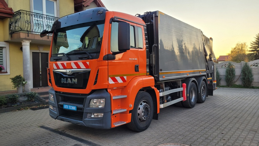 AUTO TECHNIK - Kommunaal-/ Erisõidukid - 4x2 undefined: pilt 6