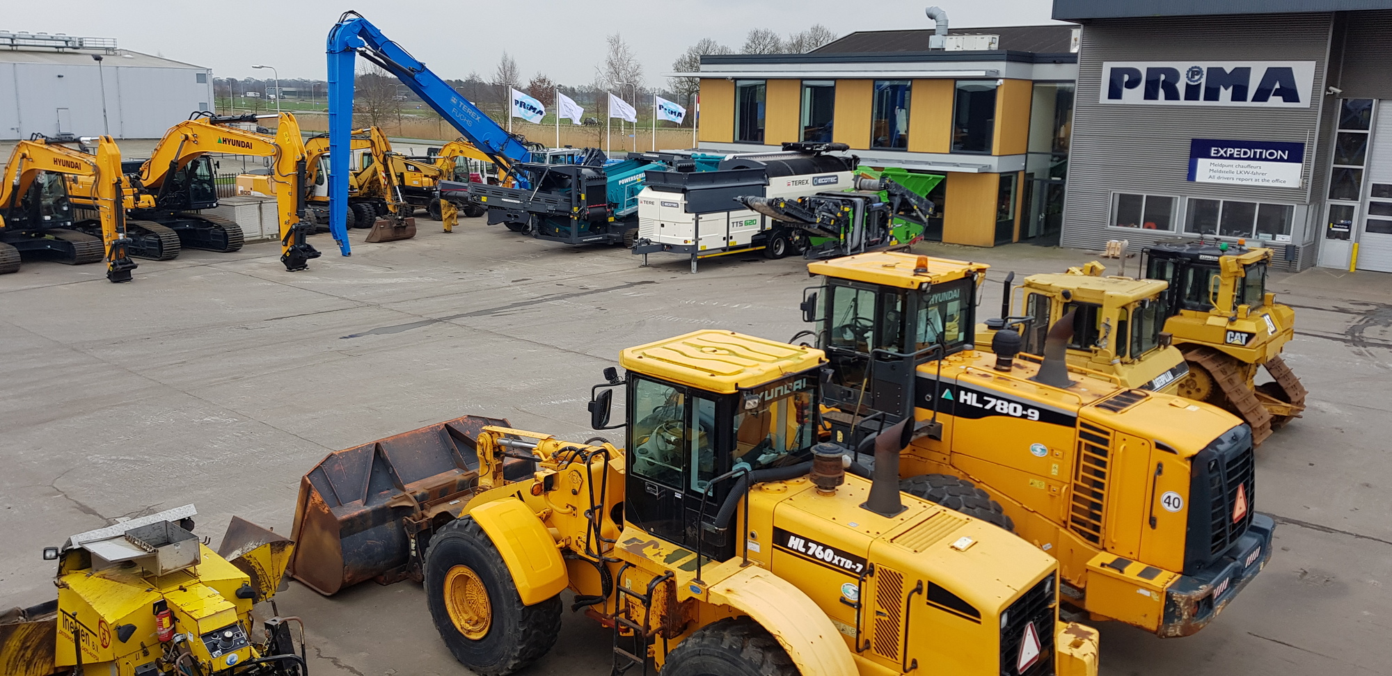 PRIMA Equipment B.V. - Ehitusmasinad KOMATSU undefined: pilt 1