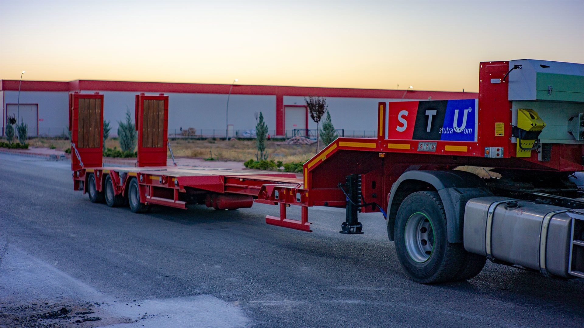 STU TRAILER DORSE ITHALAT IHRACAT LTD. STI. - müügil olevad sõidukid undefined: pilt 5