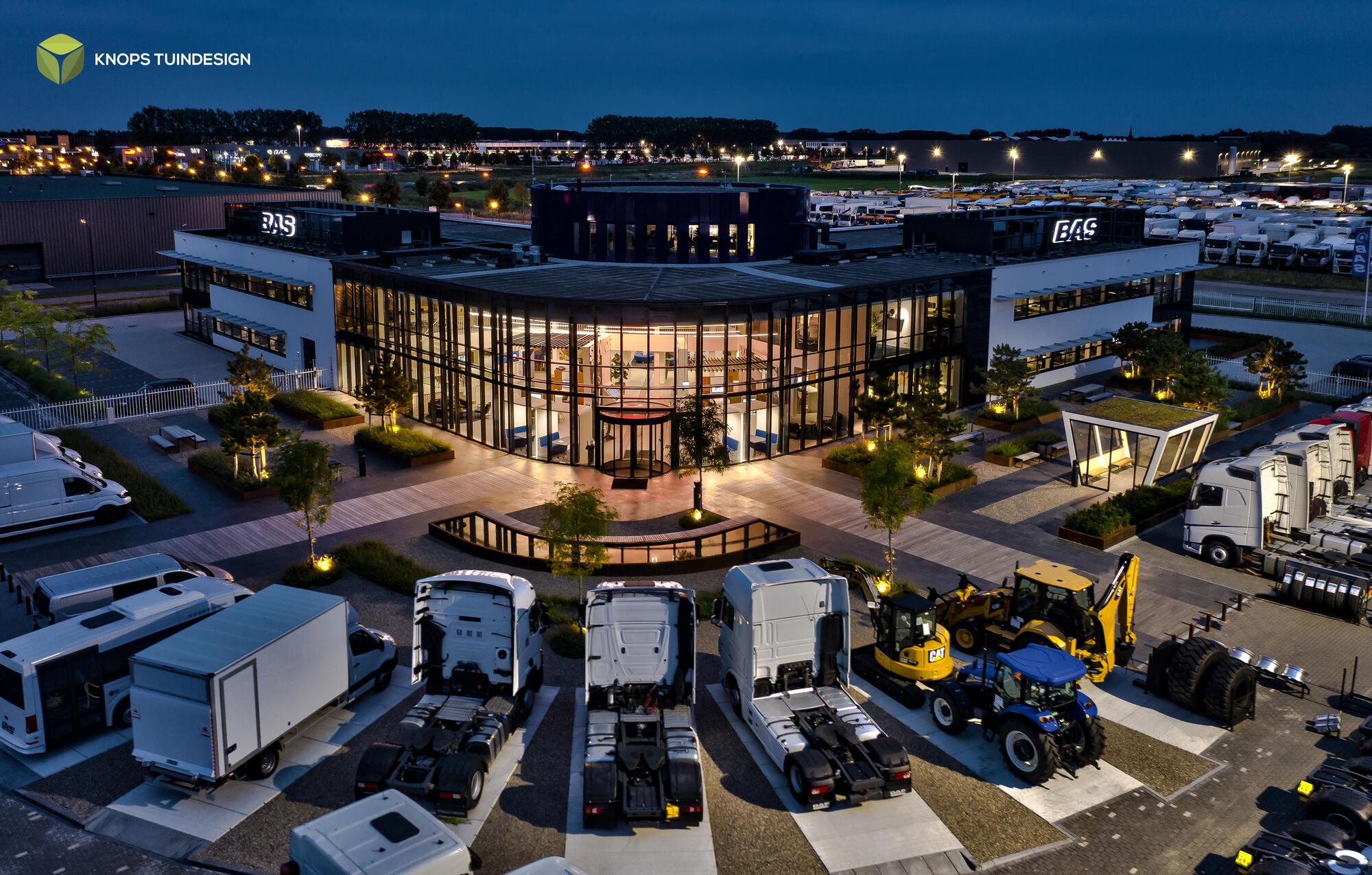 BAS PARTS & TYRES B.V. - Varuosad MERCEDES-BENZ undefined: pilt 6